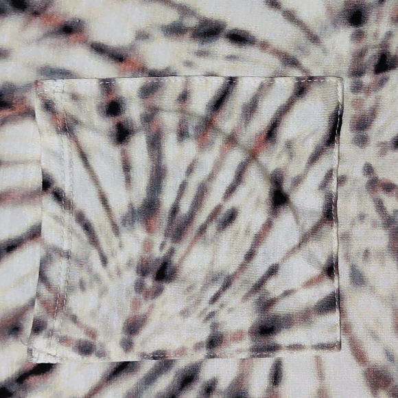 NWOT Women's Boutique Brand Top - Picture 3 of 13